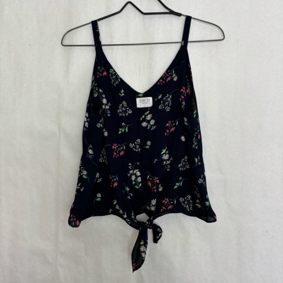 5/$25 Sienna sky tank top small - Picture 1 of 3